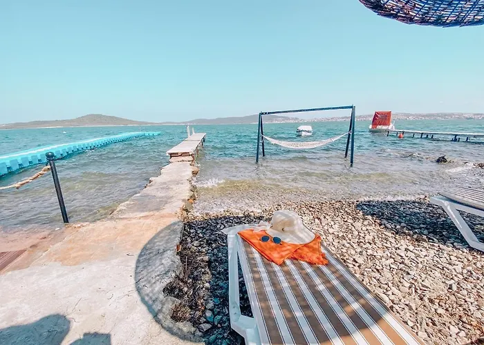 Etap Altinel Cam מלון